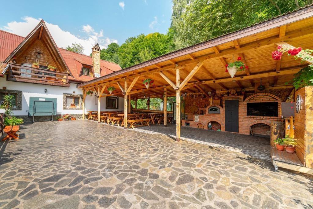 Cabana Rausor Câmpulung Exterior foto